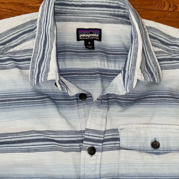 Patagonia $89 Fjord Organic Cotton Flannel Blue Stripe Mens MED EUC - Picture 4 of 9